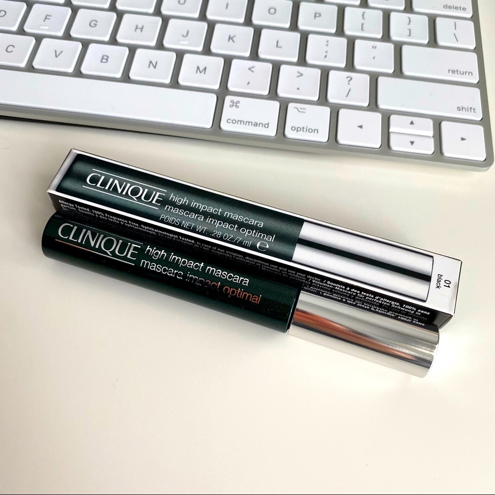 ❗️SOLD❗️ CLINIQUE high impact mascara NWT